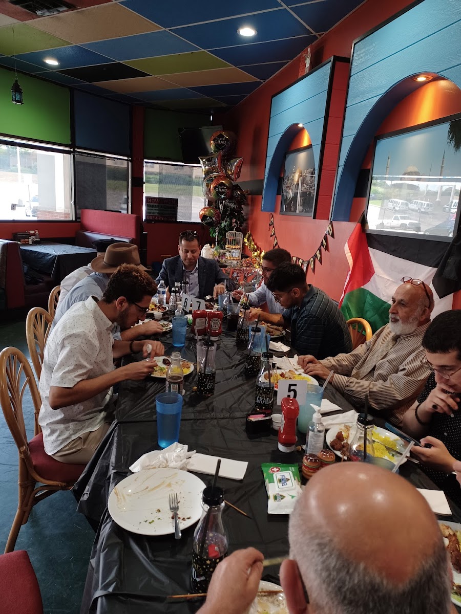 Mama Mia Mediterranean Food